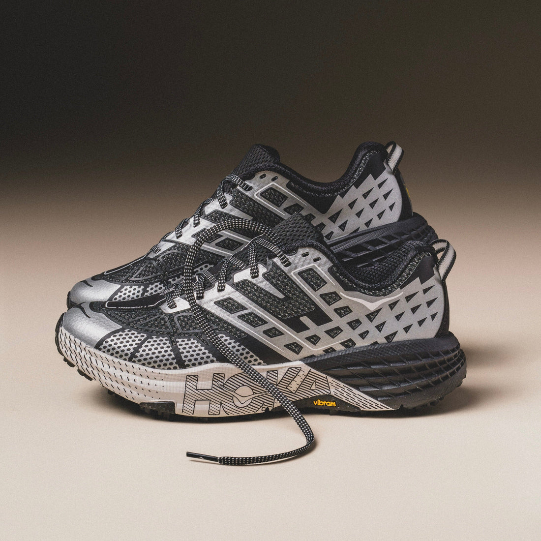 SpeedGoat 2 "Black/Stardust"